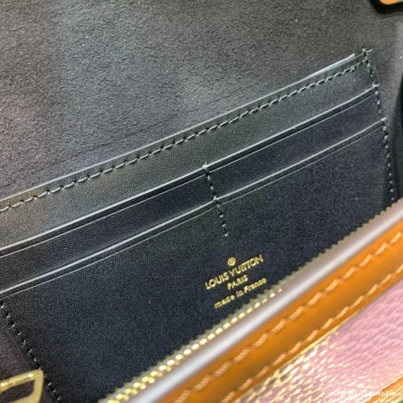 Official oldcobbler BUMBAG LOUIS VUITTON DAUPHINE 0724